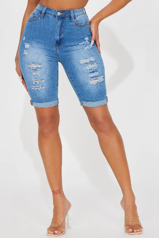 Acting Nice Stretch  Denim Bermuda Shorts - Medium Wash