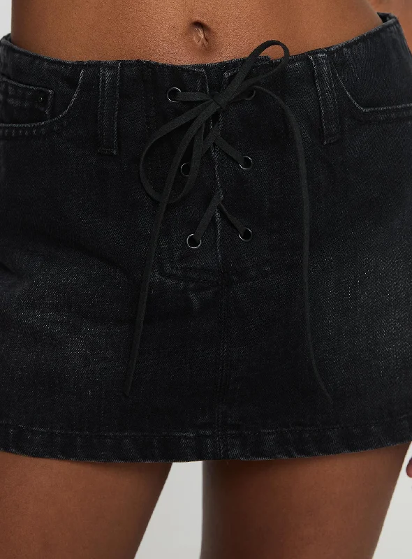 Amethysta Denim Skort Black