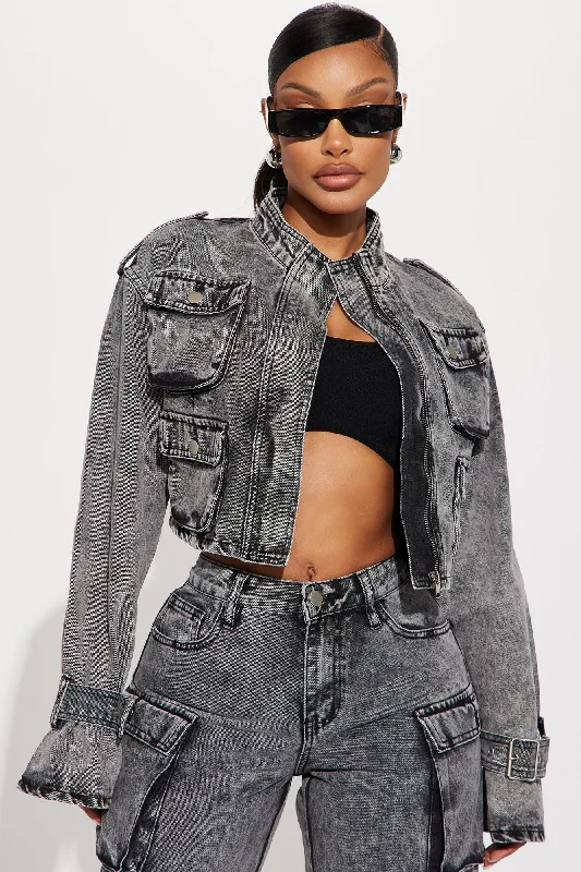 Billie Cropped Cargo Jacket - Acid Wash Black