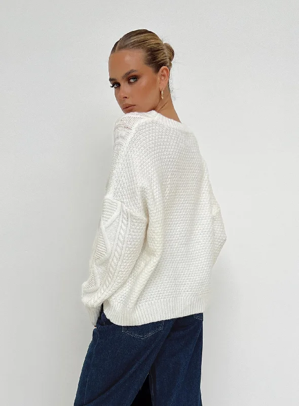 Canlish Cable Sweater Cream