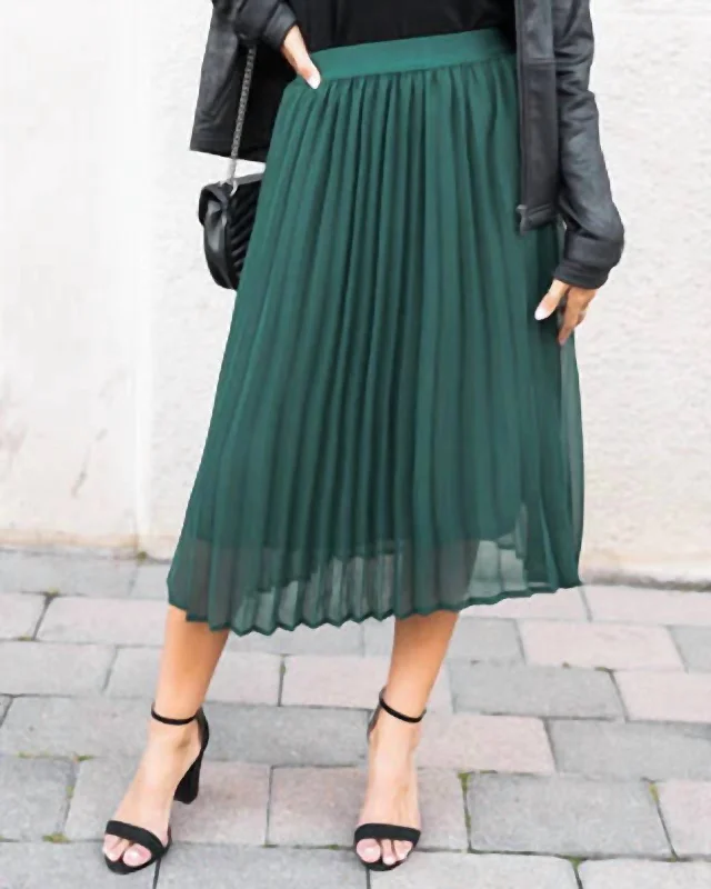 Holiday Pleated Skirt In Dark Green