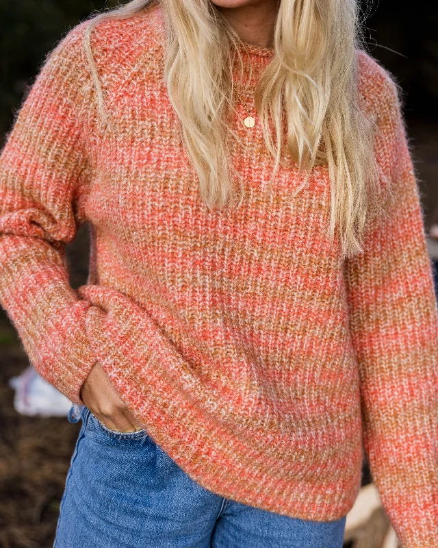 Mountainside Mock Neck Recycled Knitted Sweater - Apricot