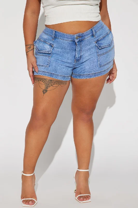 Taking Charge Stretch Cargo Denim Shorts - Light Wash