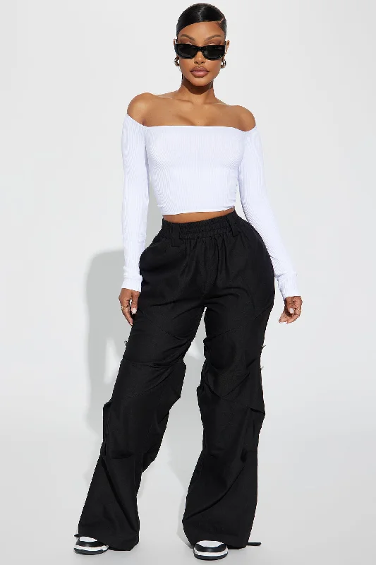 Veyanna Off Shoulder Top - White